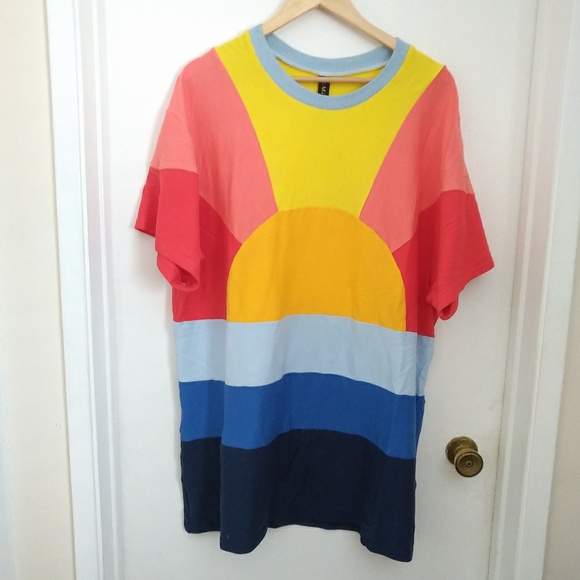 SOLD RAGYARD Festival Oversized Sunburst T-shirt - Picture 5 of 7